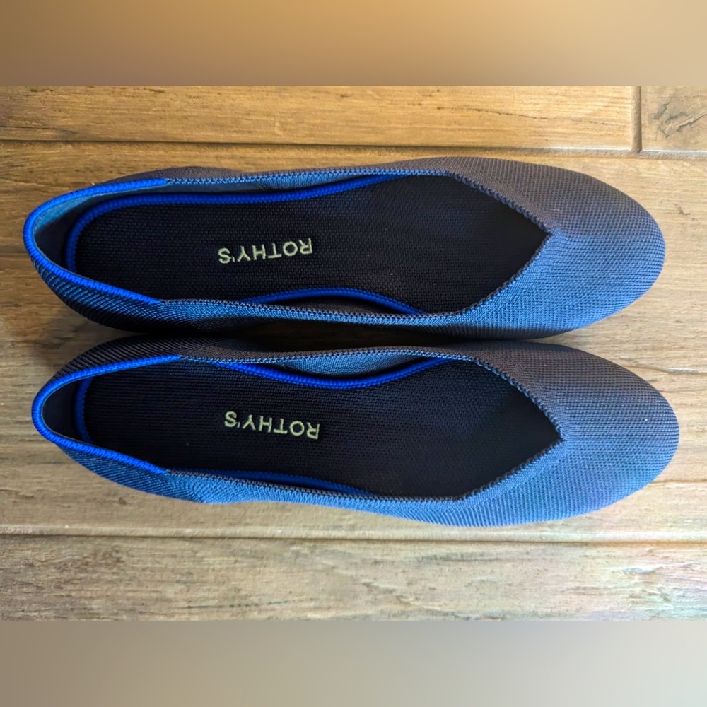 Brand new Rothy’s Navy Size 11.5 Flats - round toe